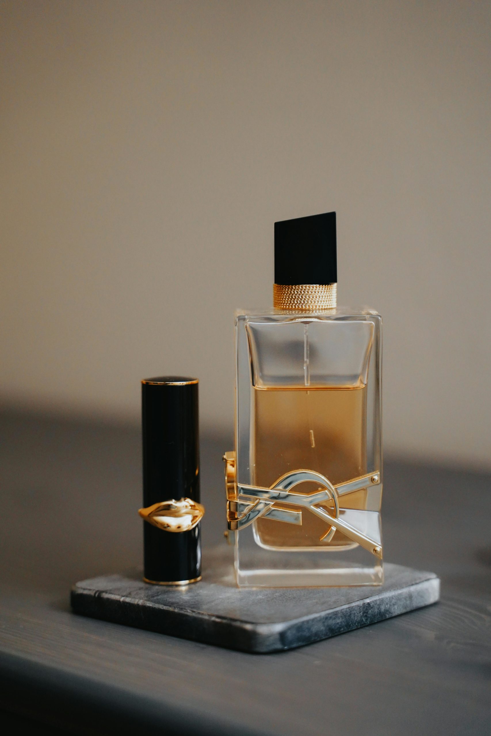 Yves Saint Laurent Parfum Review