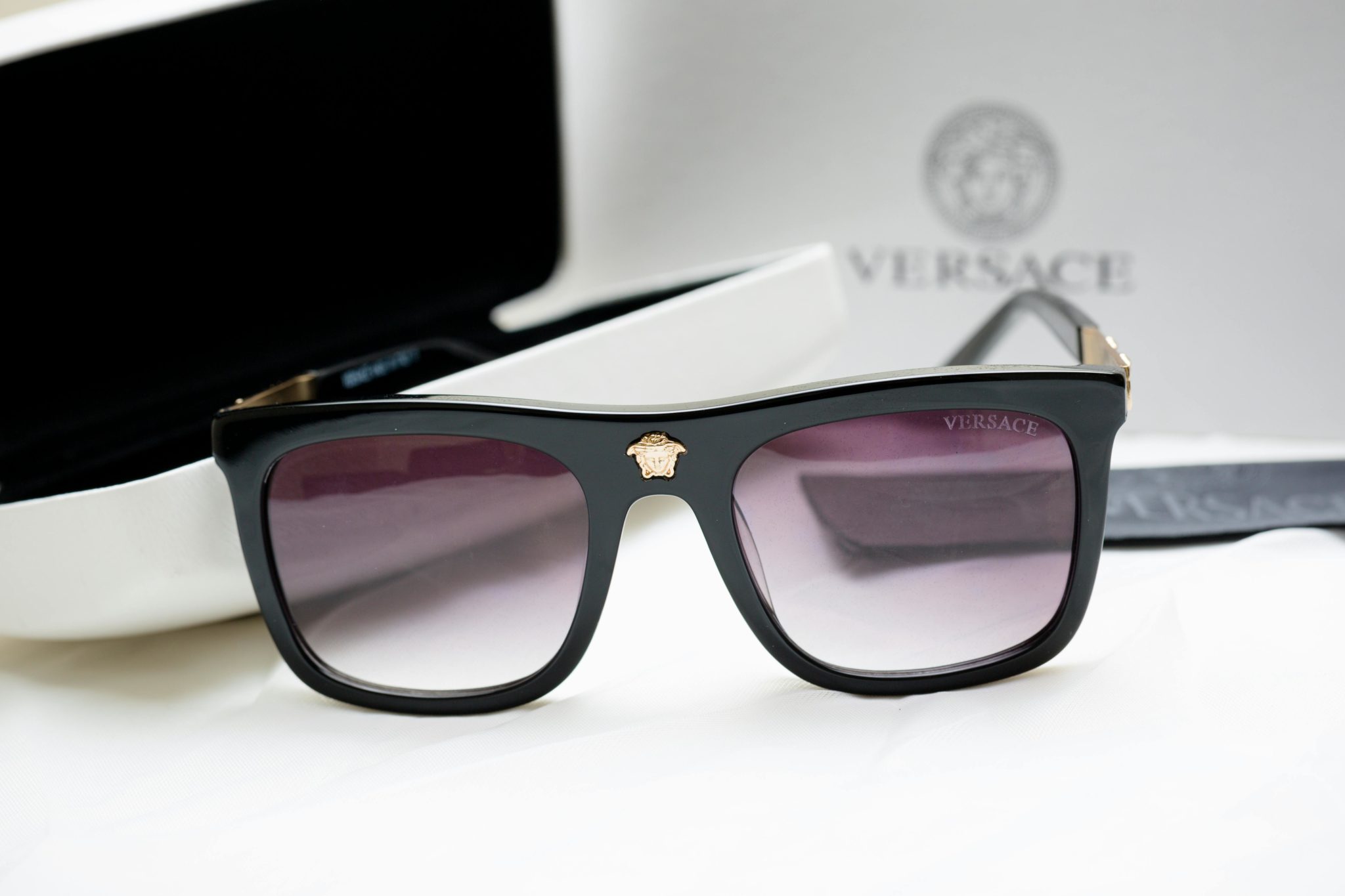 World's Top 10 Most Expensive Clothing Brands - Everything Luxury