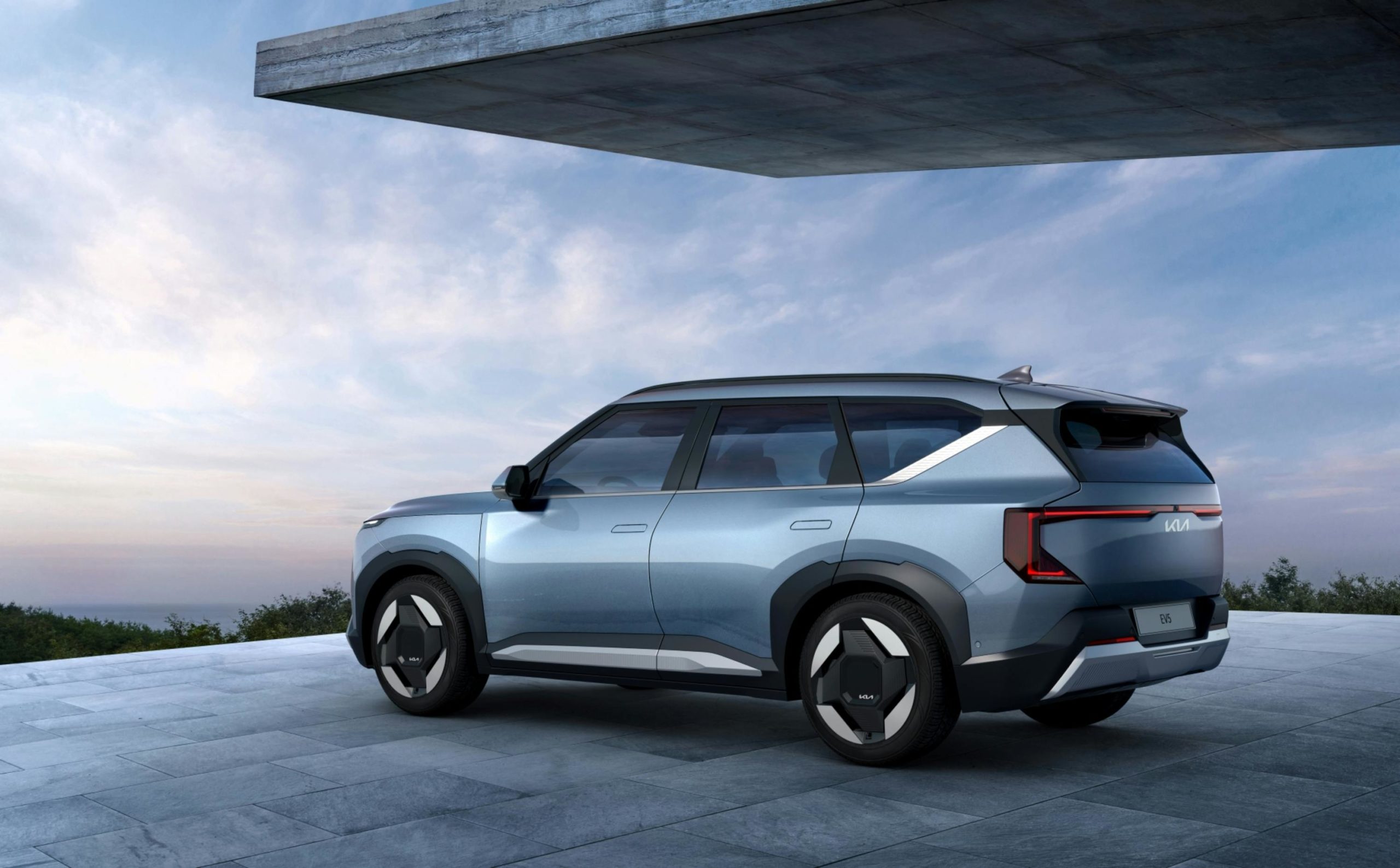 SUVs Set to Dominate the Luxury-EV Market