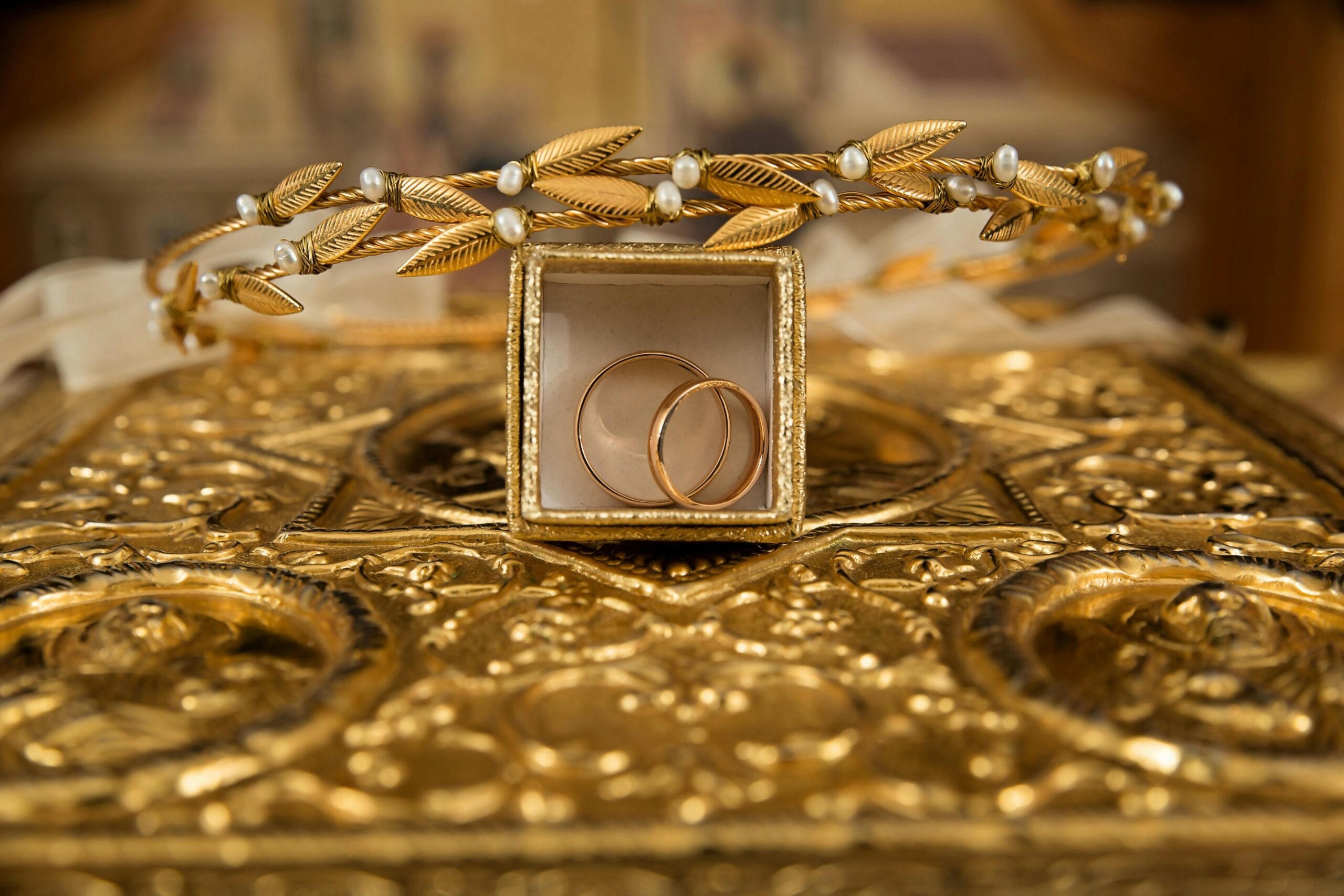 Timeless Elegance: The Jewelry Trends Defining Quiet Luxury in 2025